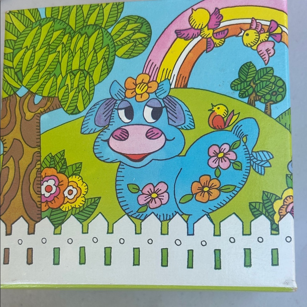 Avon Colorful Cow Bath Accessory